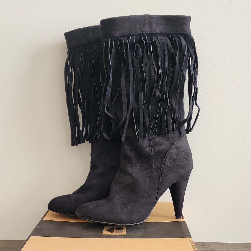 Le Chateau Black Fringe Heeled Boots, Comes With Box And Repl. Heels, Sz 8.5